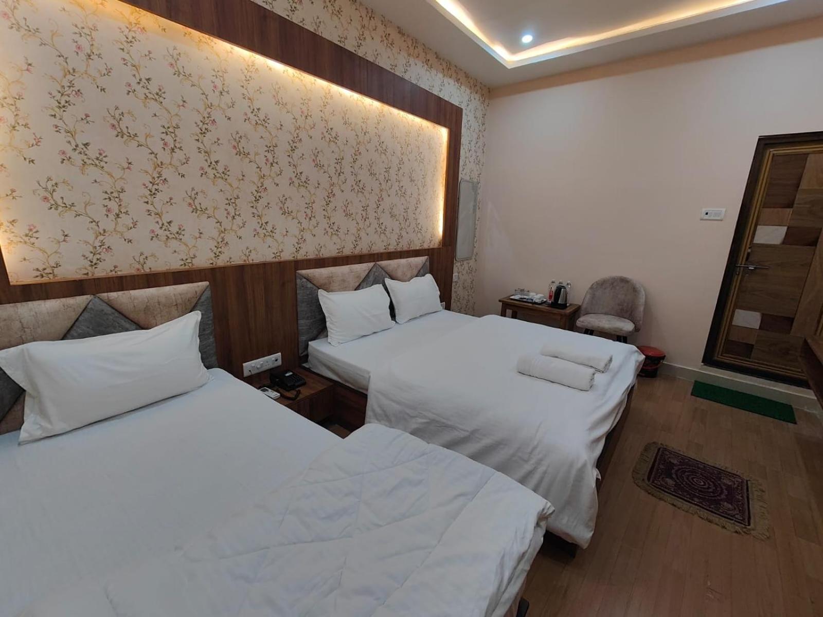 Hotel Mangal Murti — Photos 2